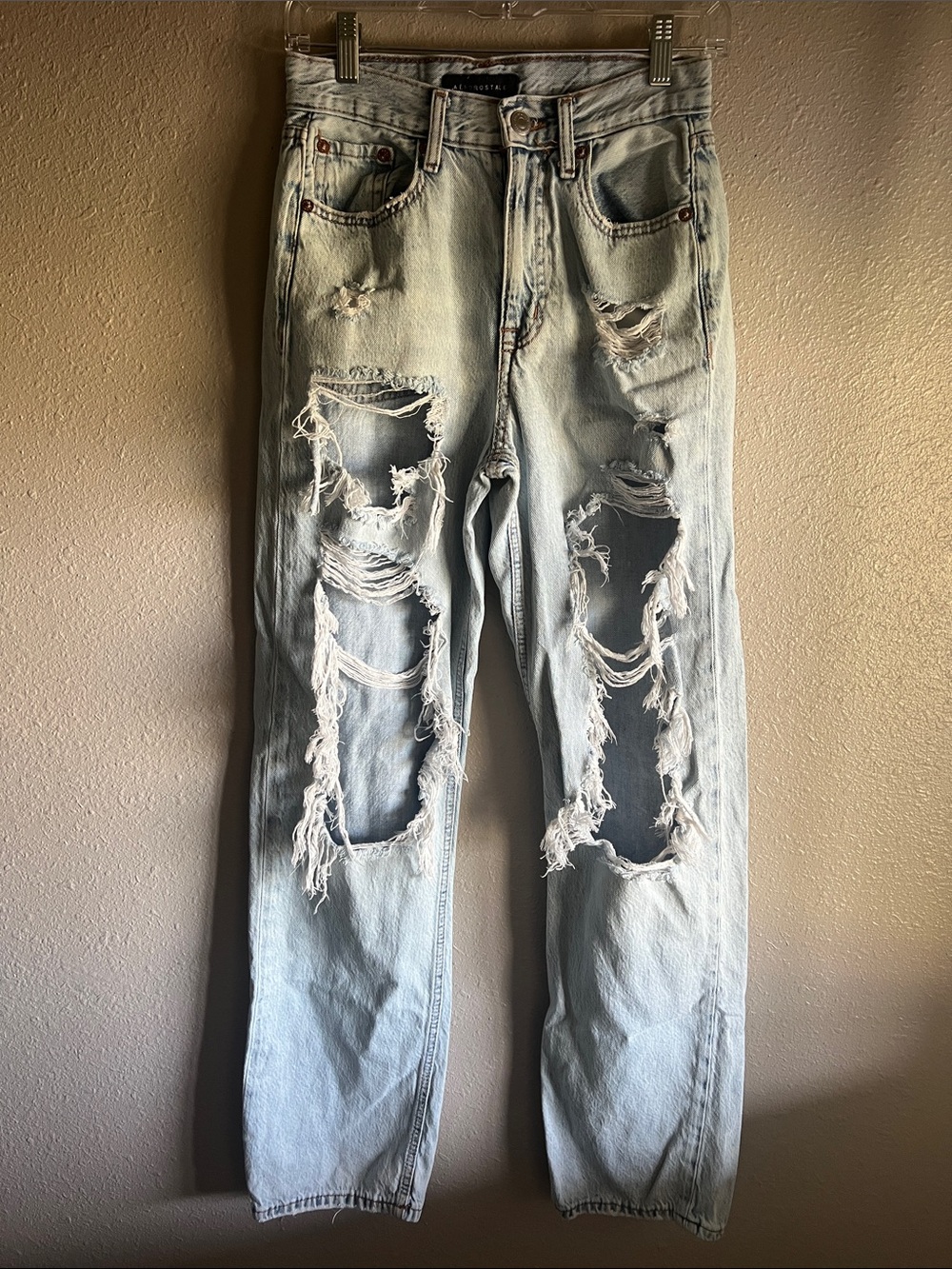 Aeropostale Distressed 90s Baggy Jeans